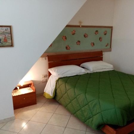 La Casetta Delle Fate Apartment Lanciano Bagian luar foto